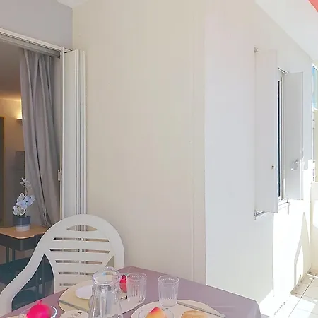 Les Goelettes-17 By Interhome Appartement