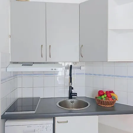 Appartement Les Goelettes-17 By Interhome