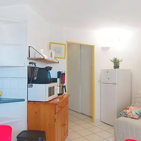 Les Goelettes-17 By Interhome Appartement